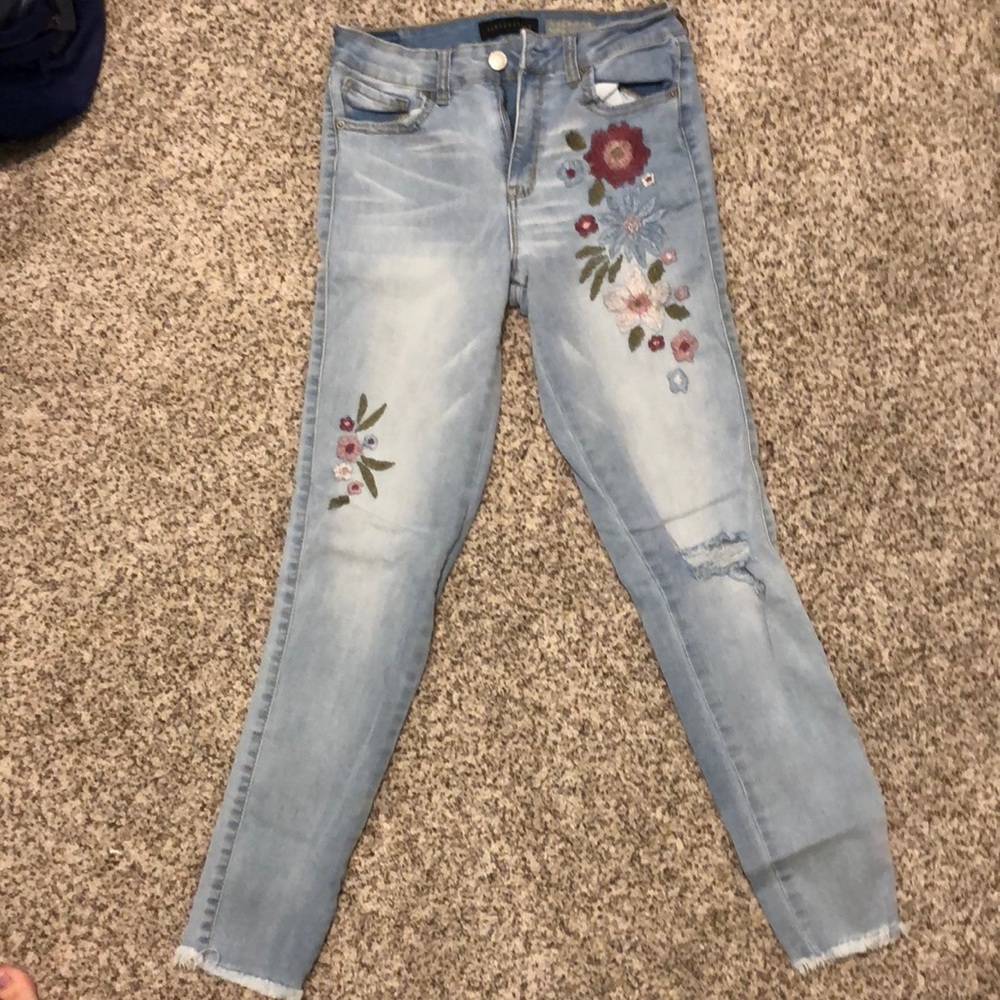 Jeans